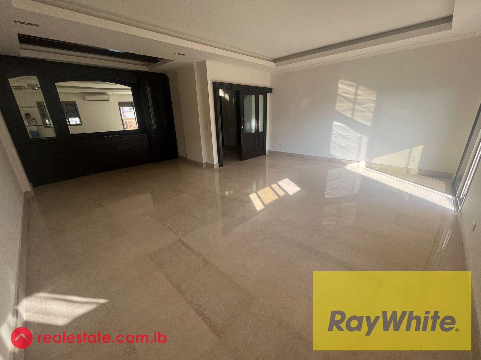 Luxurious Apartment for sale in tallet al-khayat