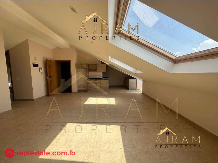 Feitroun Irani Project 300 sqm + Terrace | Panoramic View